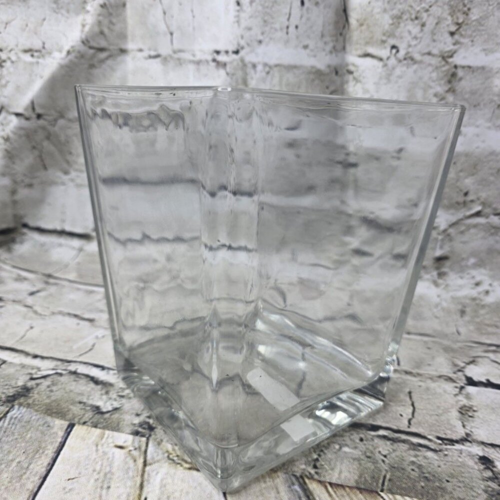 IKEA Square Cube Clear Decorative Flower Vase 5.5 X 5.5 X 6.25 Inches 500.866.47